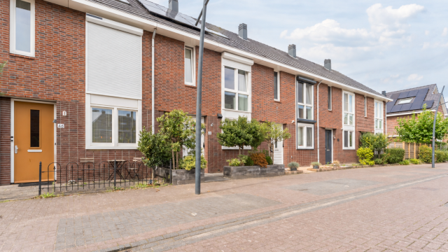 Te koop – Assendelft – Vogezen 48, 1567 KC