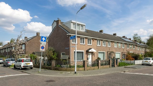 Zaandam – Walraven van Hallstraat 11