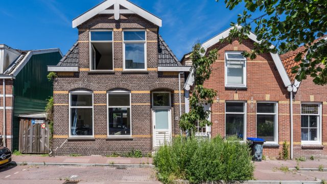 Te koop – Zaandam – Ooievaarstraat 90, 1506 XP