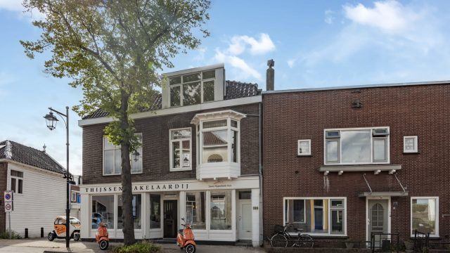 Te koop – Zaandam – Westzijde 133, 1506 GB